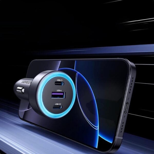 Alternative view of UGREEN - Cargador de Coche - 30W con 3 Puertos (PD/QC 3.0)