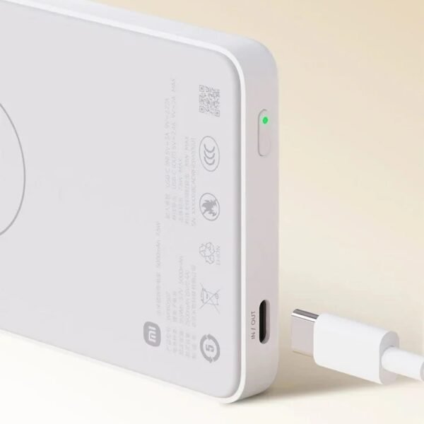 Alternative view of XIAOMI Cargador Portátil Magnetic WPB0507 5.000mAh - White