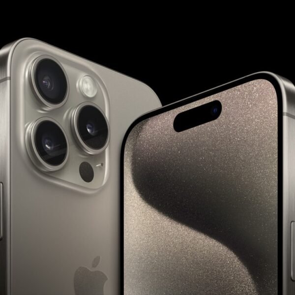 Alternative view of iPhone 15 Pro Max 512GB Seminuevo